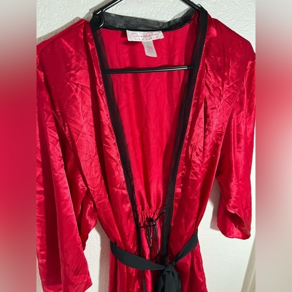 Oscar de la Renta Pink Label Red Robe - Picture 3 of 8